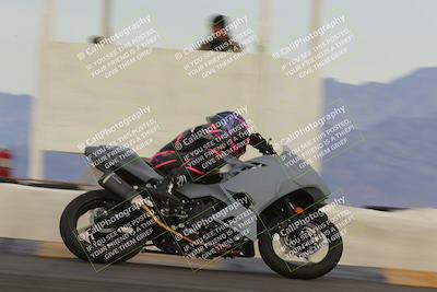 media/Dec-17-2022-SoCal Trackdays (Sat) [[224abd9271]]/Turn 9 Side (245pm)/